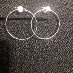 Ear hoops